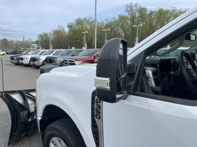 Used 2023 Ford F350 XLT w/ 360-Degree Camera Package AWD/4WD image 25