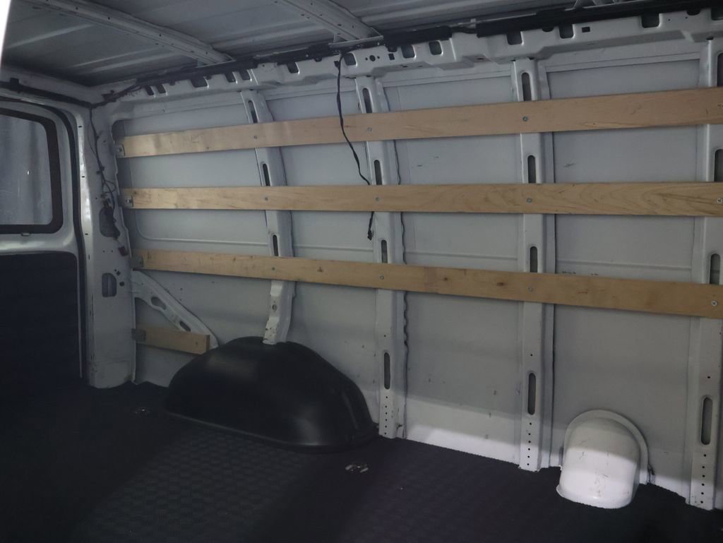 Used 2024 Chevrolet Express 2500 w/ Driver Convenience Package image 13