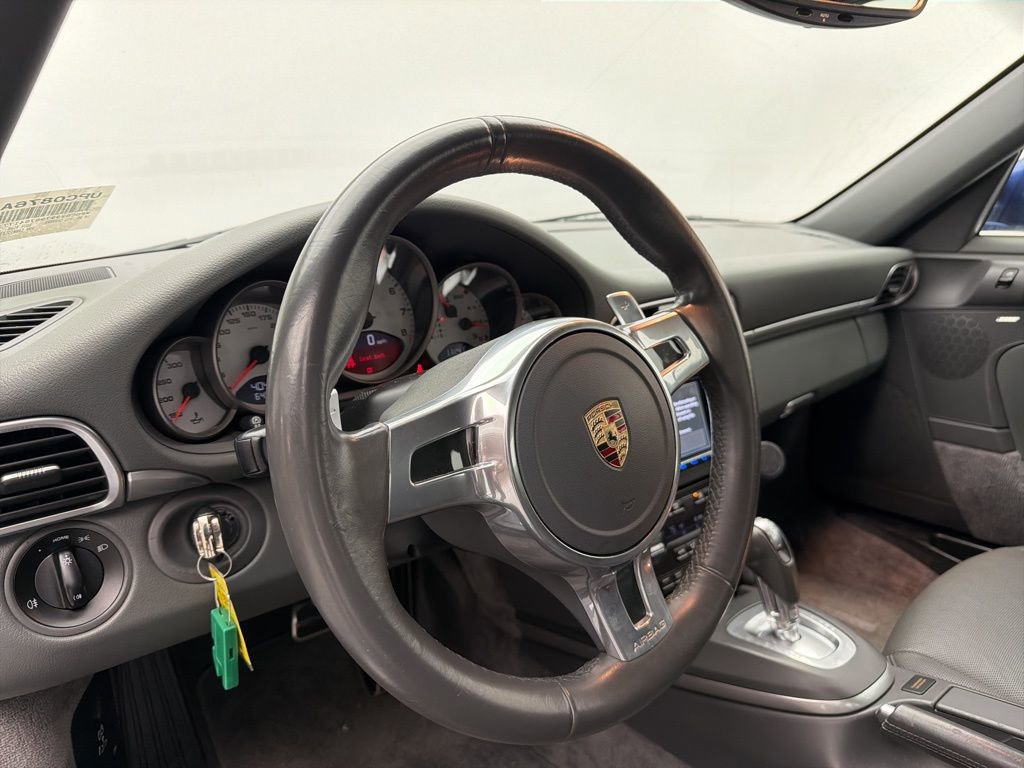 Used 2009 Porsche 911 Carrera 4S image 4