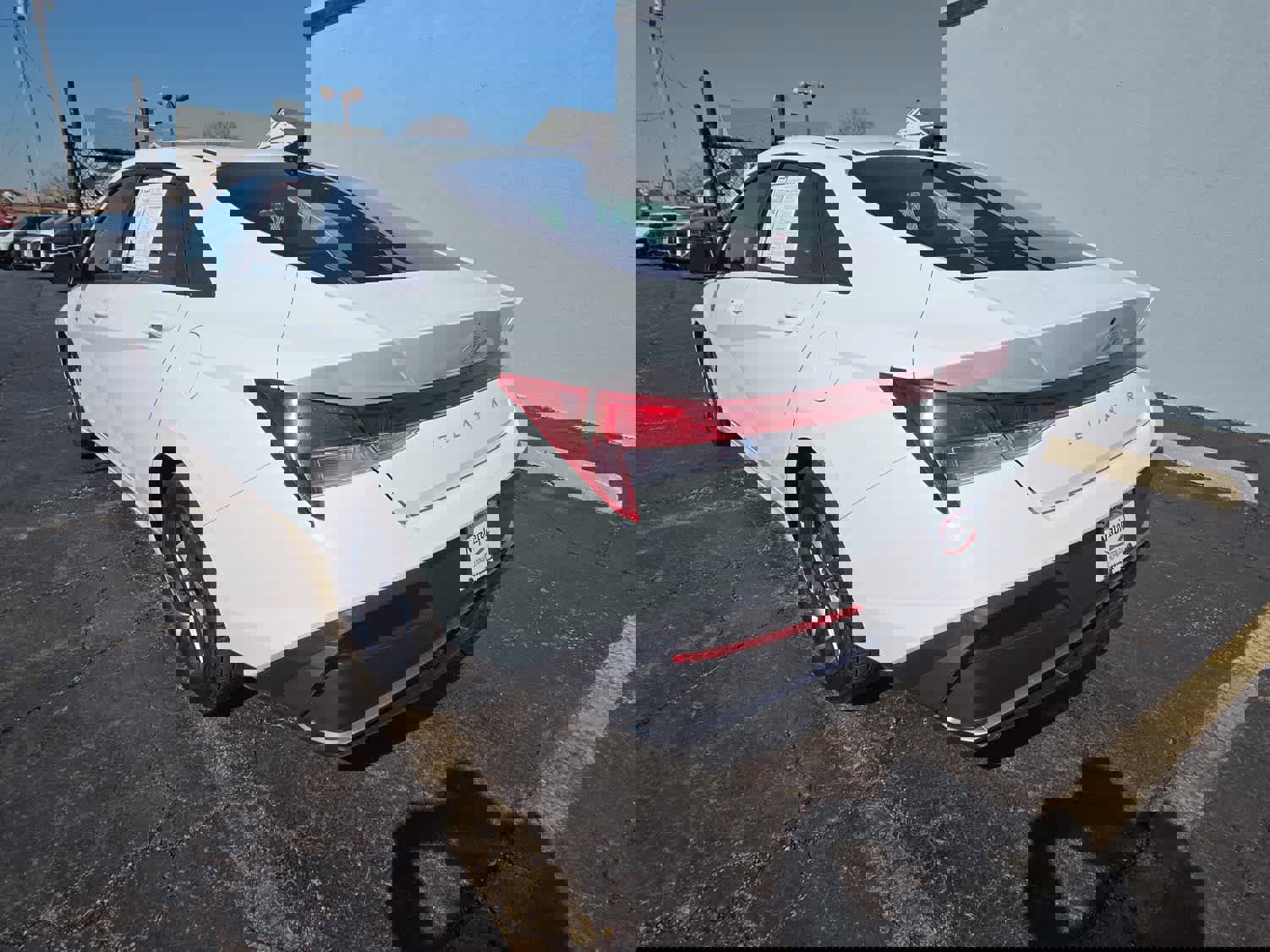 Used 2024 Hyundai Elantra SEL image 7