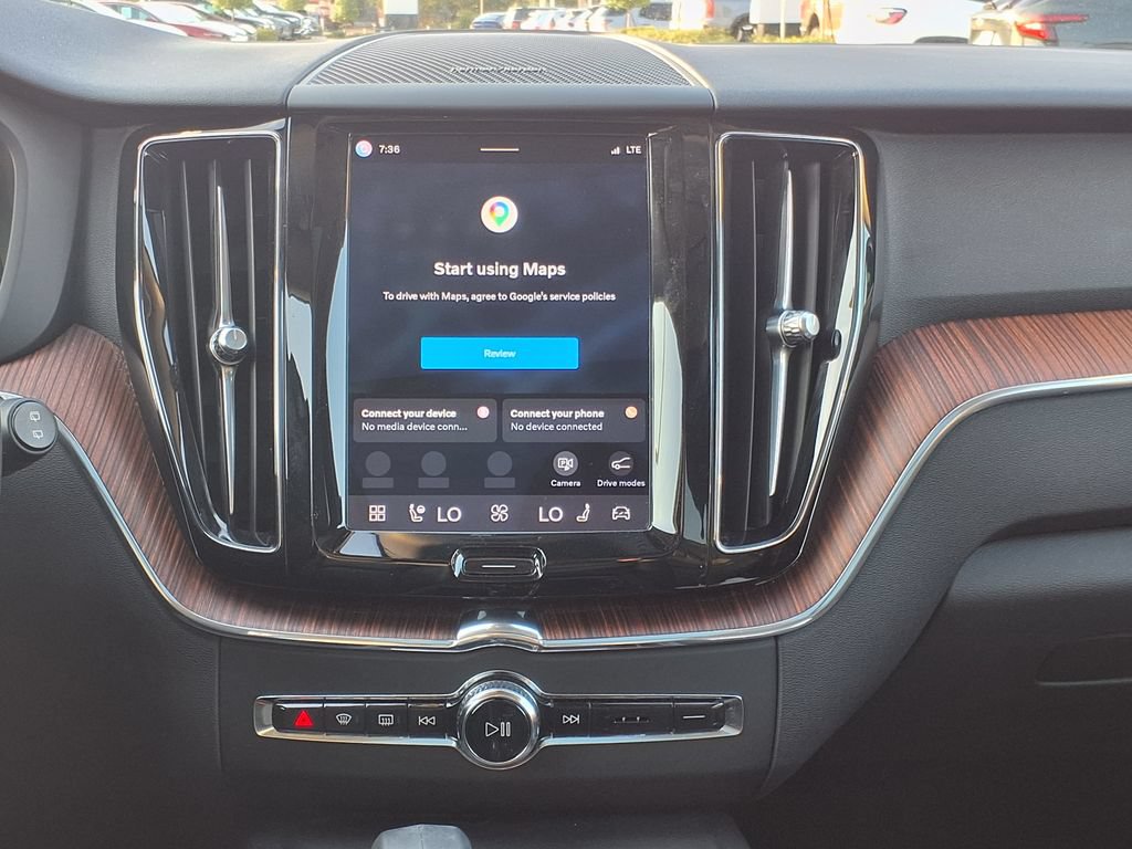 Certified 2023 Volvo XC60 B5 Plus w/ Climate Package AWD/4WD image 31