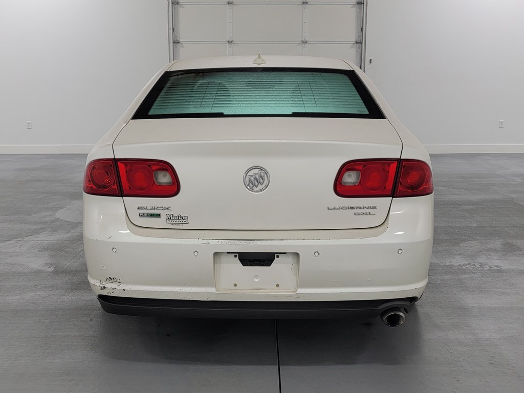 Used 2011 Buick Lucerne CXL FWD image 7
