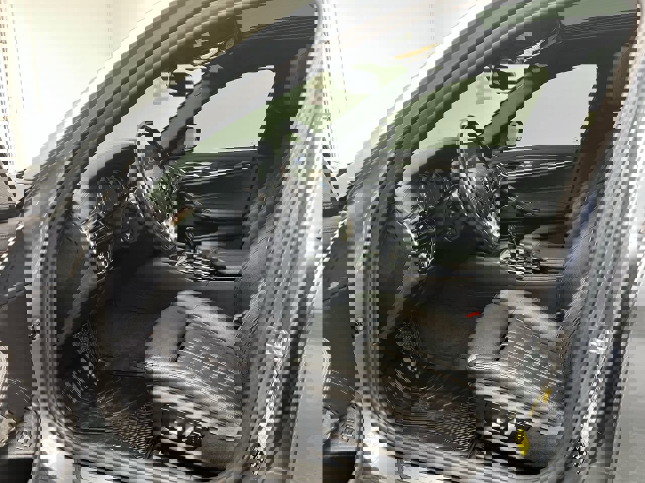 Used 2018 BMW 530i xDrive image 3