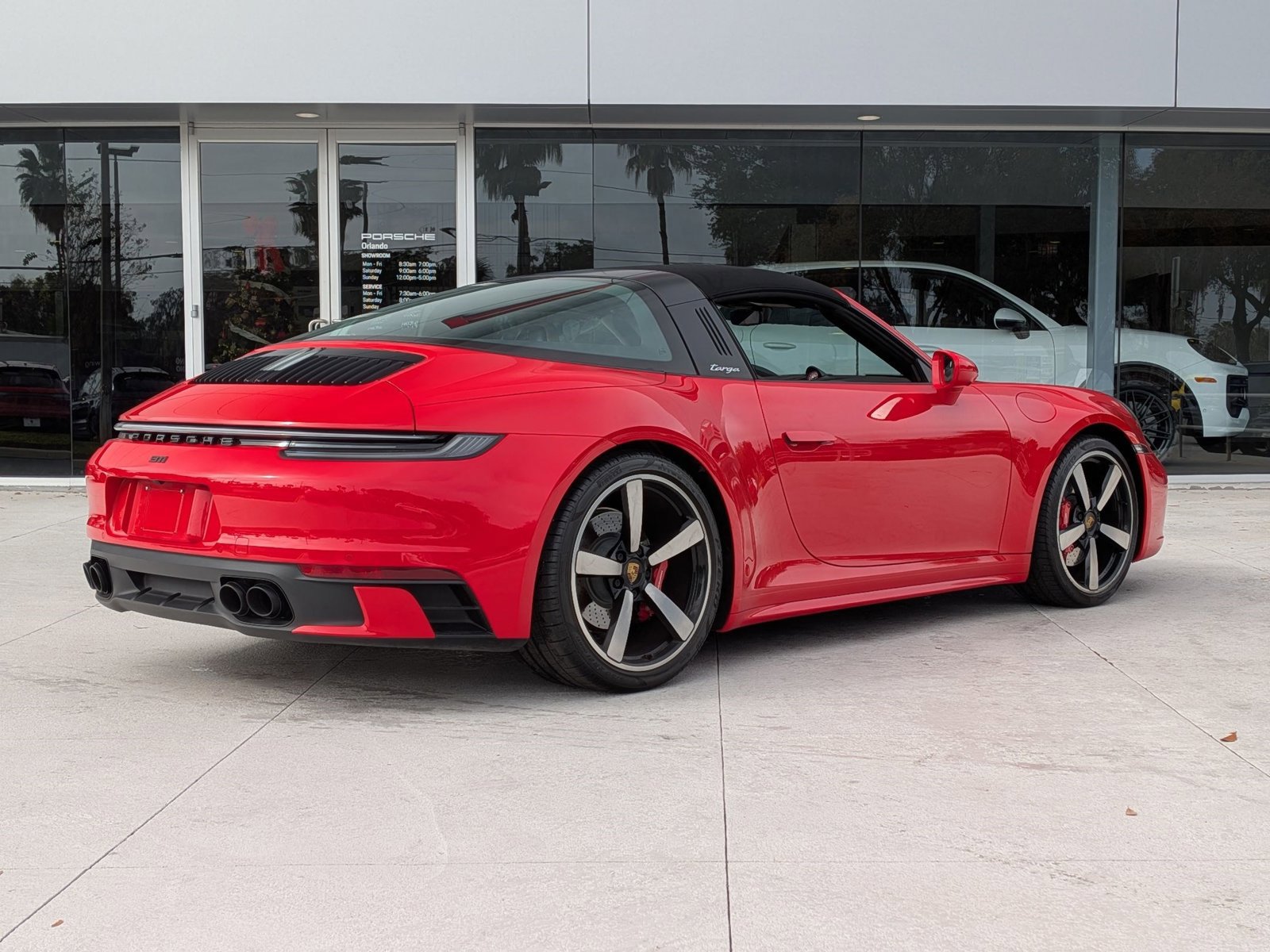 Certified 2021 Porsche 911 Targa 4S w/ Premium Package image 9