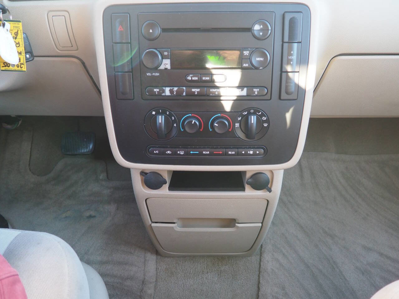 Used 2005 Ford Freestar SES image 15