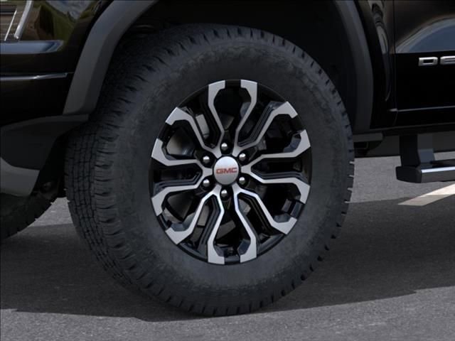 New 2026 GMC Canyon Denali AWD/4WD image 9