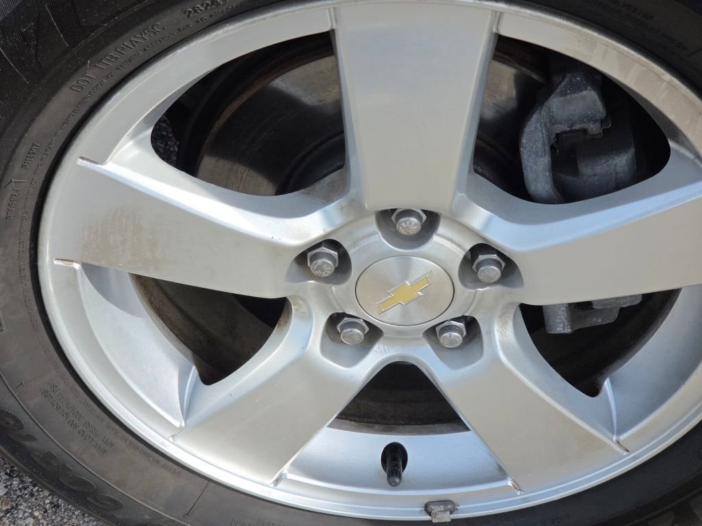 Used 2016 Chevrolet Cruze LT FWD image 17