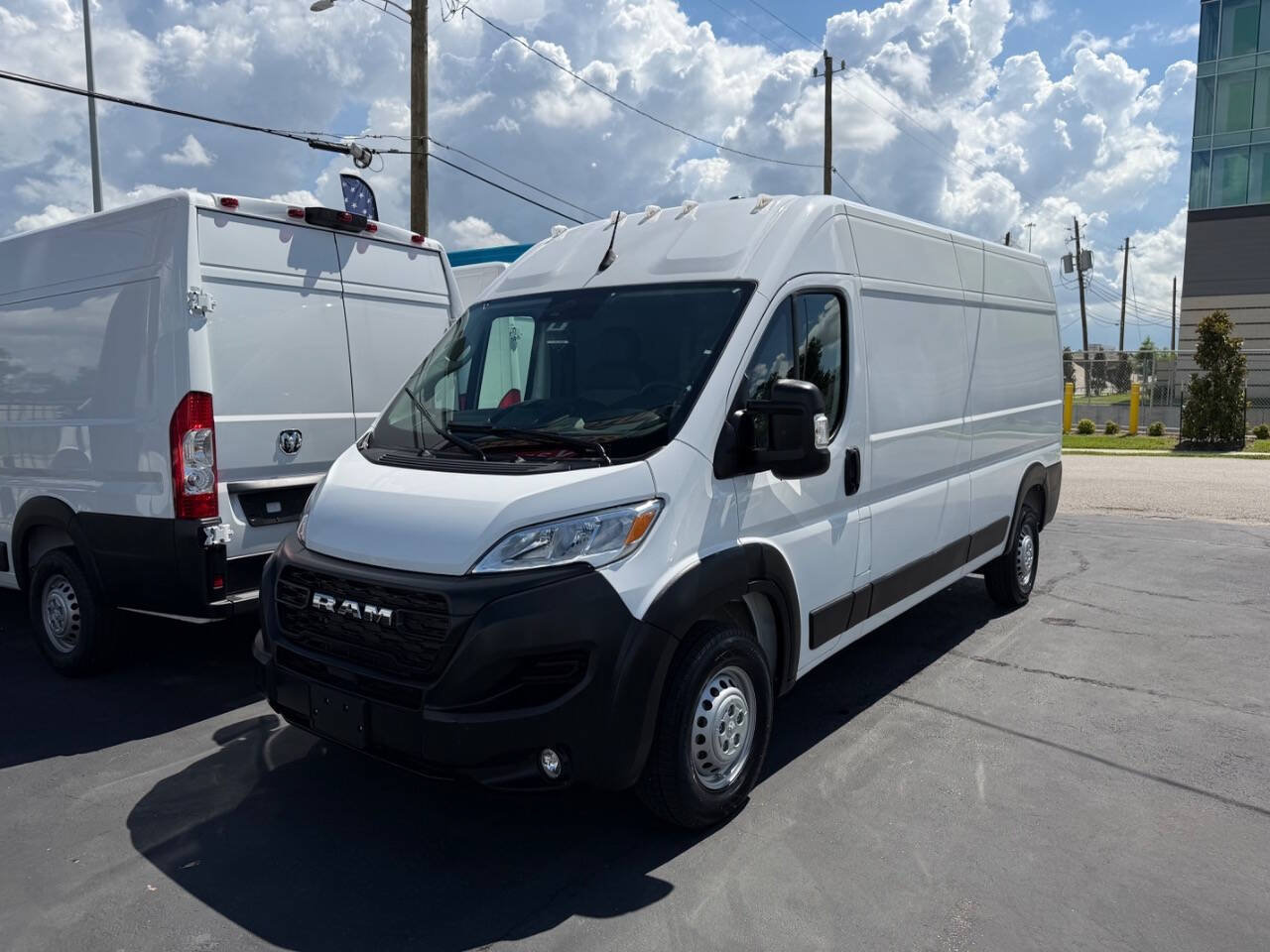 Used 2025 RAM ProMaster 3500 w/ Convenience Group FWD image 28