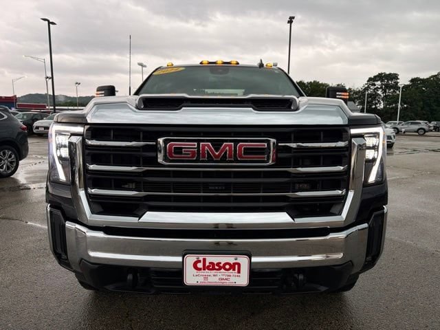 Used 2024 GMC Sierra 2500 SLE AWD/4WD image 8