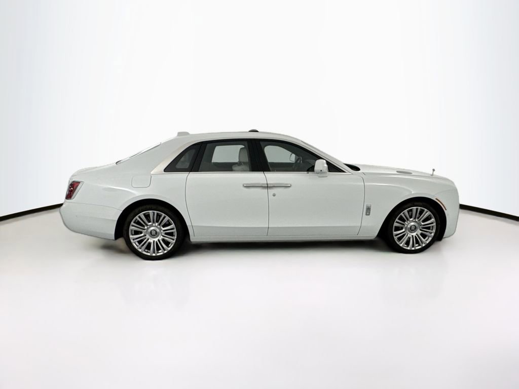 Used 2022 Rolls-Royce Ghost AWD/4WD image 4
