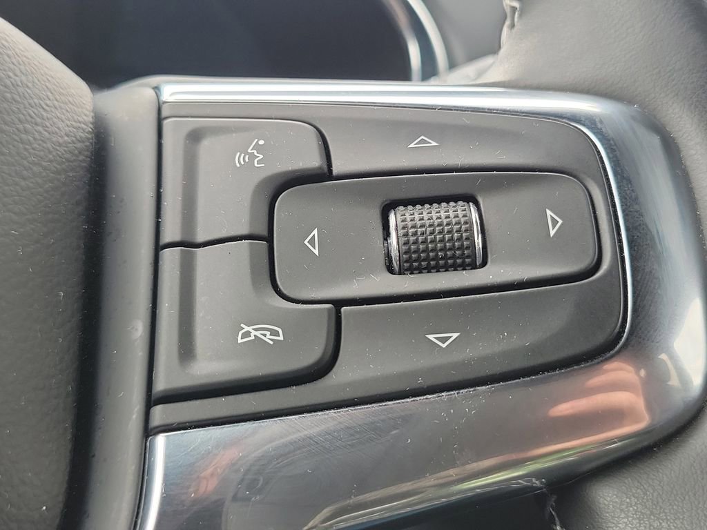 Used 2024 Chevrolet Blazer RS w/ Driver Confidence II Package image 16