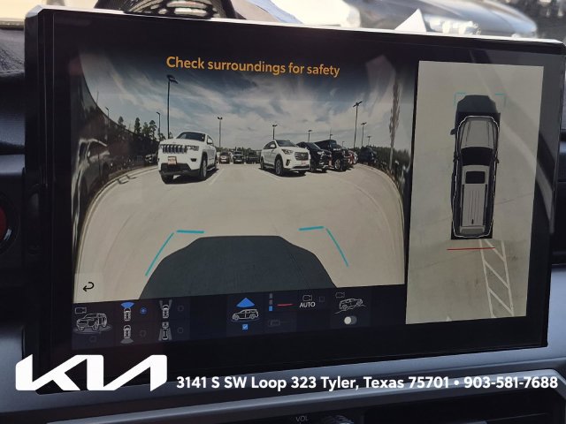 Used 2025 Toyota 4Runner TRD Off-Road Premium AWD/4WD image 40