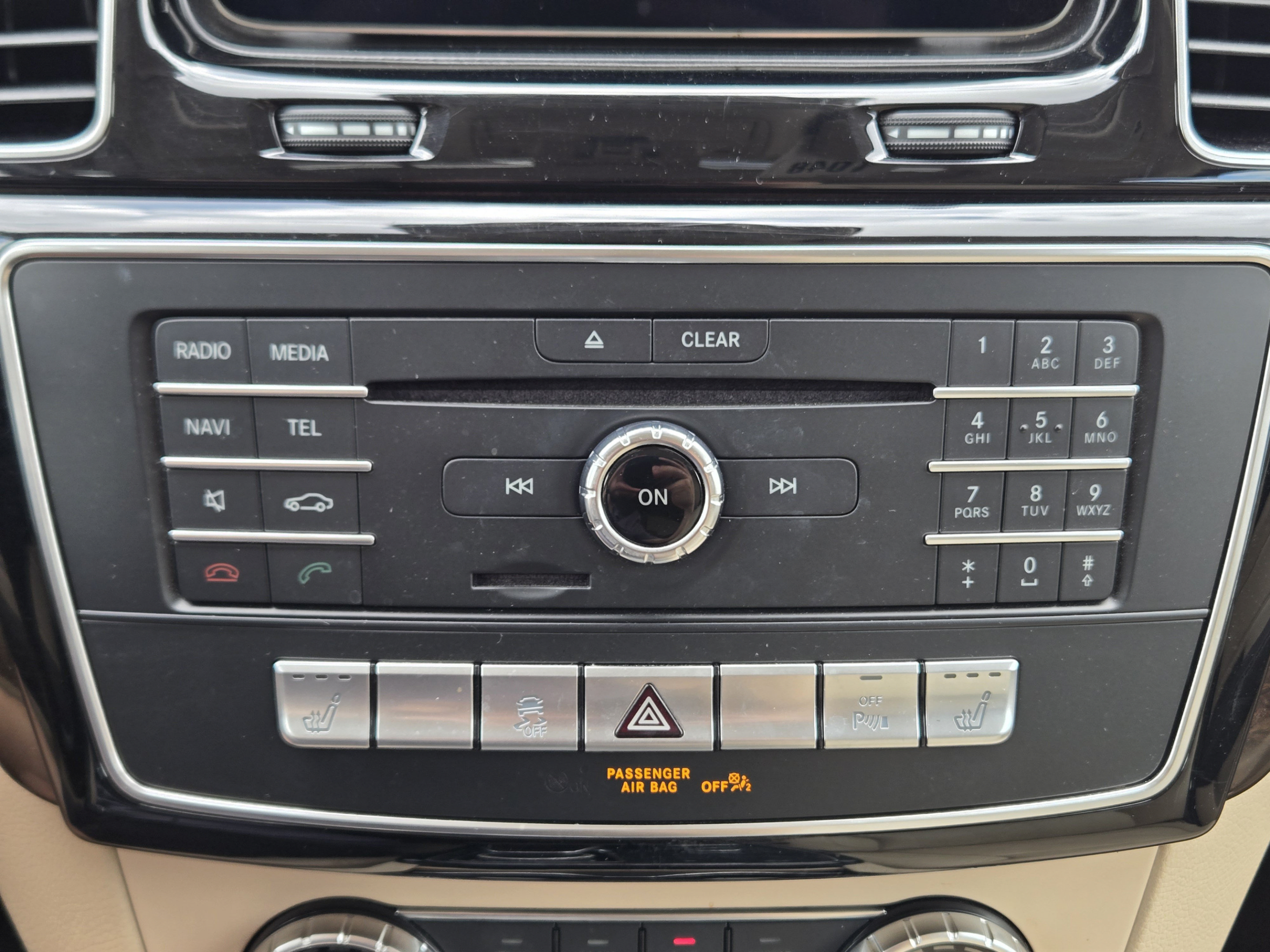 Used 2018 Mercedes-Benz GLE 350 4MATIC image 15
