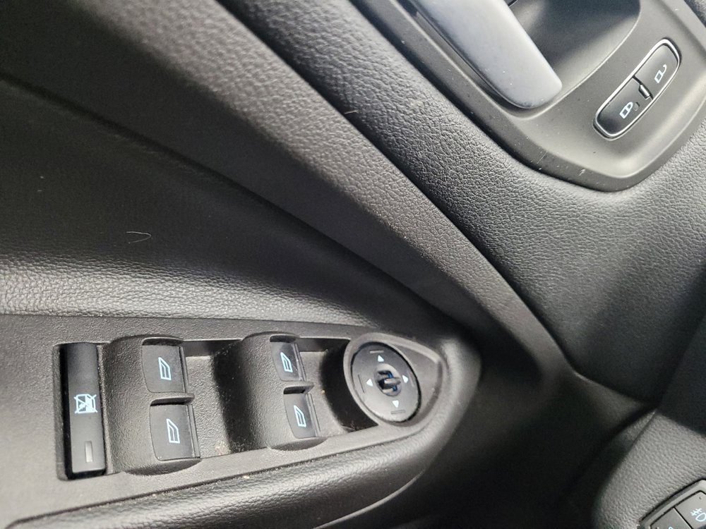 Used 2018 Ford Escape SE w/ Ford Safe & Smart Package AWD/4WD image 27