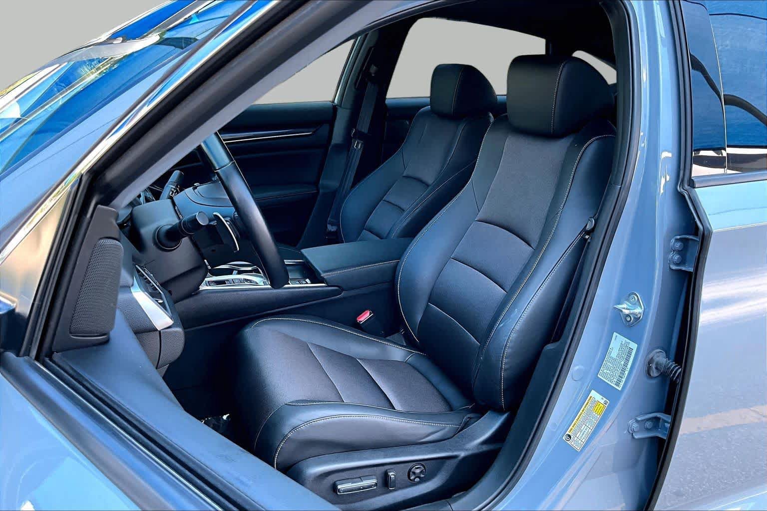 Used 2022 Honda Accord Sport image 8