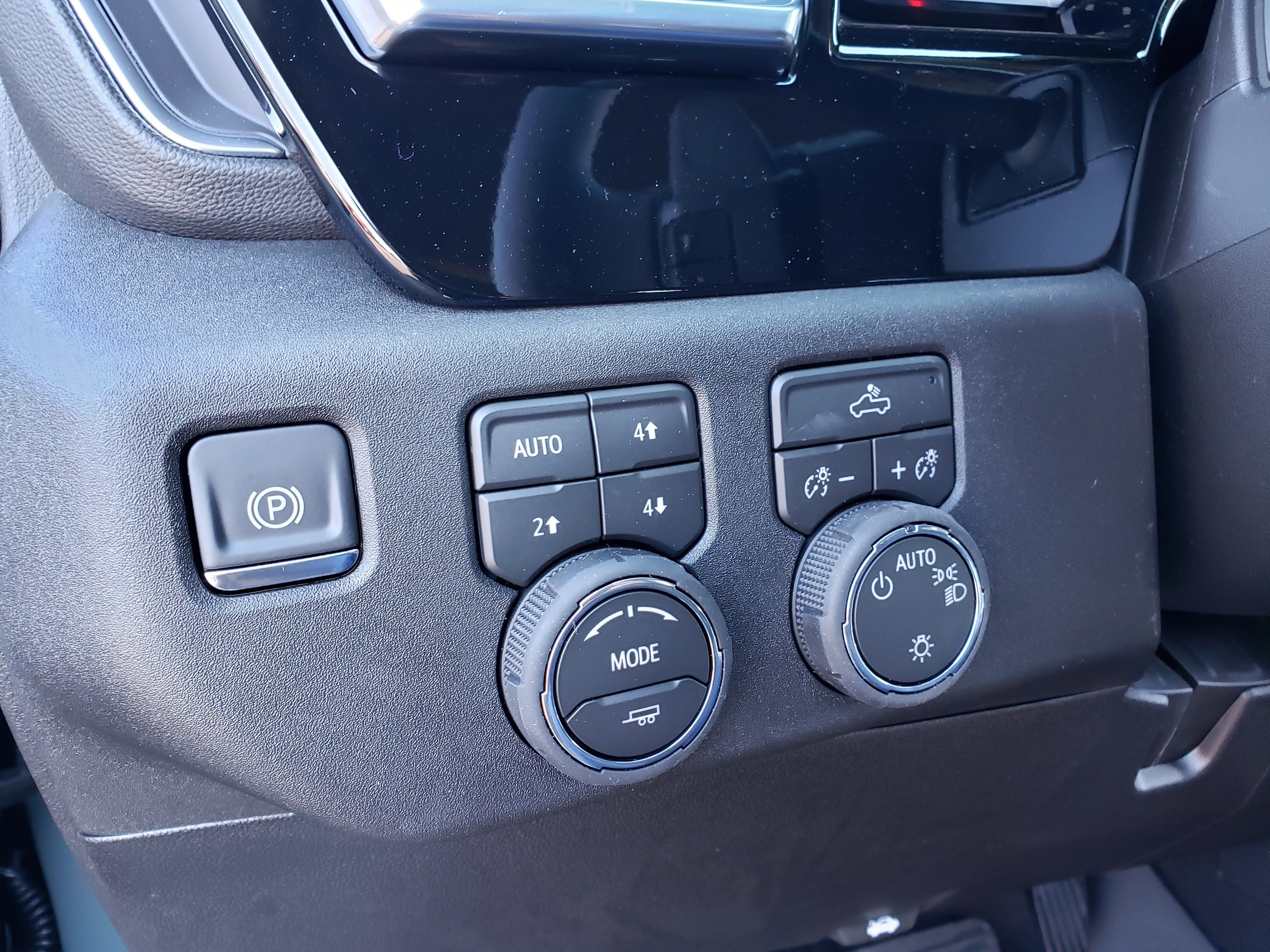 New 2026 Chevrolet Silverado 1500 LT image 14