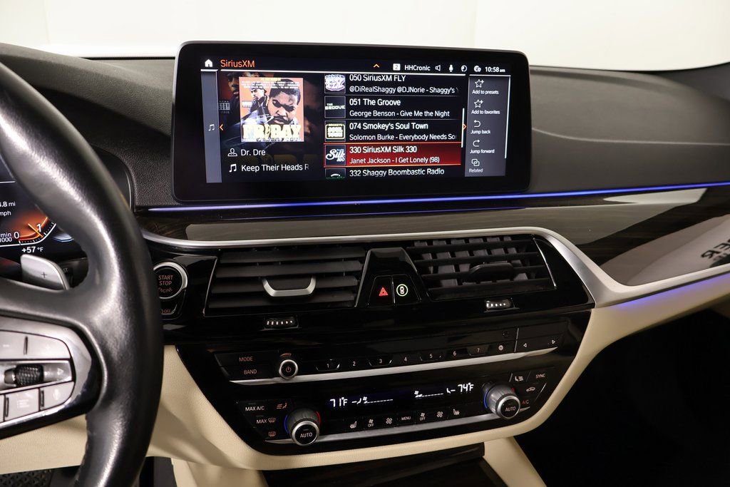 Used 2023 BMW 530i xDrive w/ Convenience Package image 6