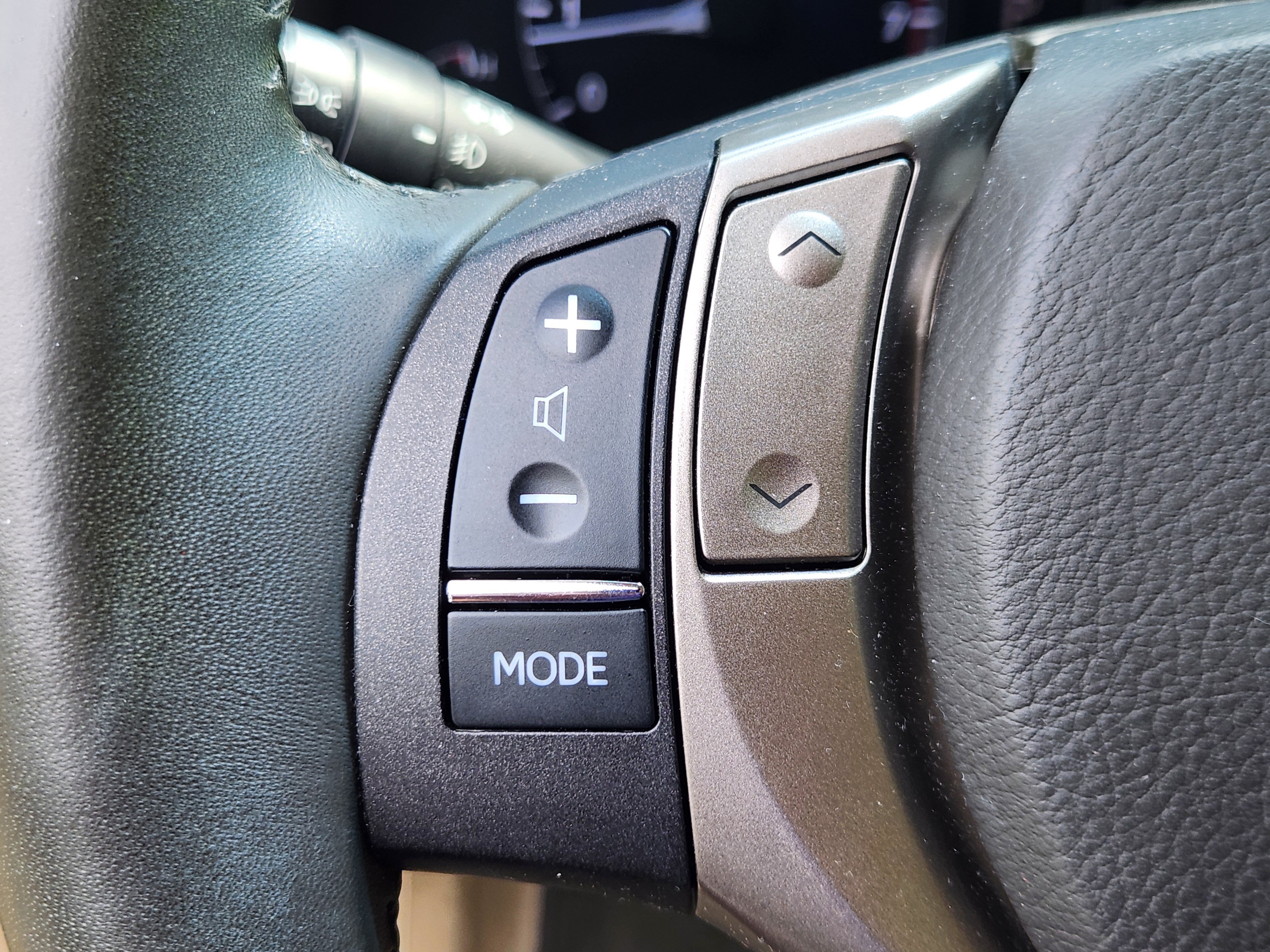 Used 2013 Lexus RX 350 AWD w/ Navigation Pkg image 25
