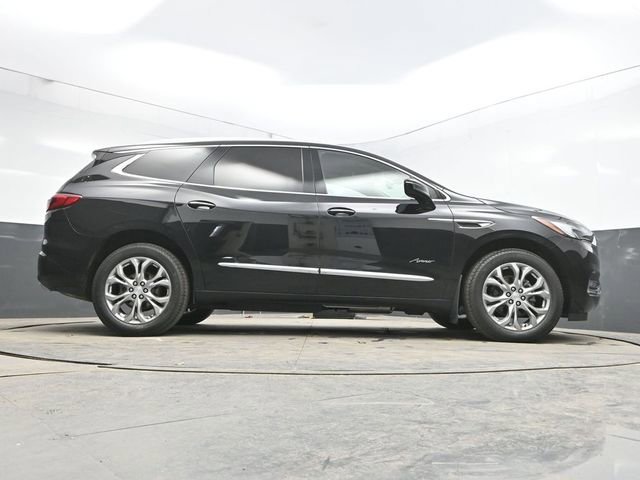 Used 2021 Buick Enclave Avenir w/ Avenir Technology Package image 44