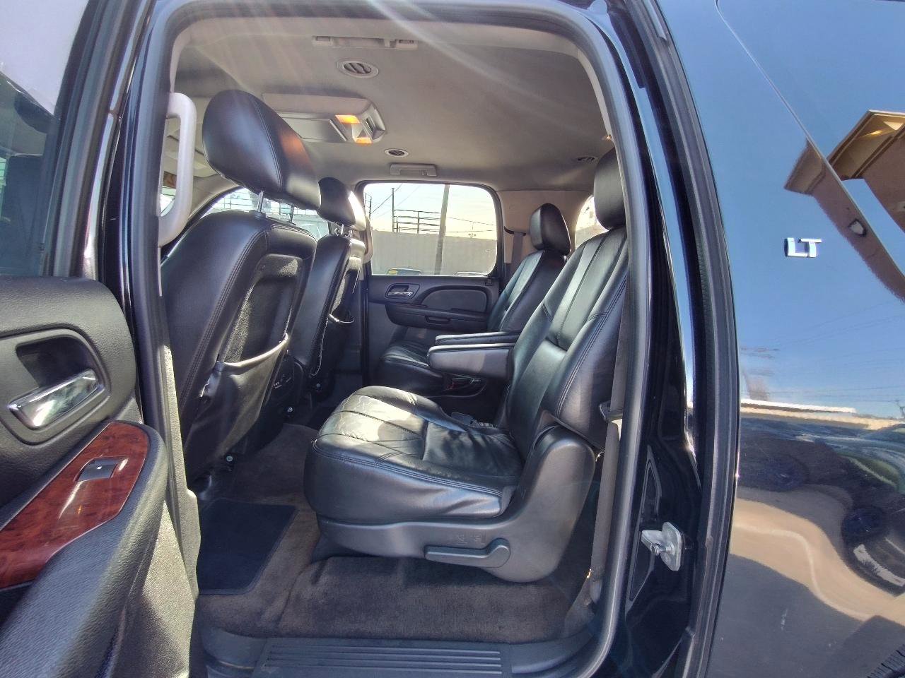 Used 2011 Chevrolet Suburban LT w/ Regional Value Package image 24