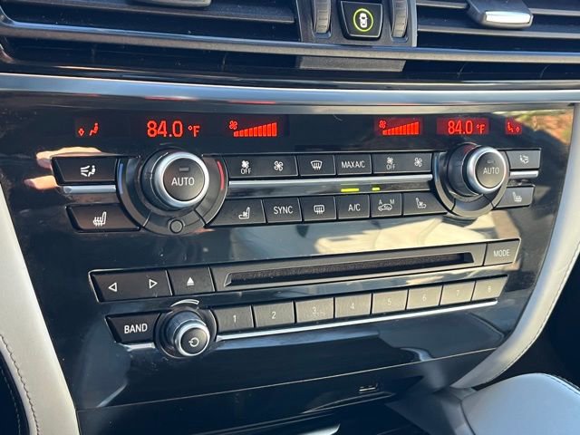 Used 2017 BMW X5 M image 34