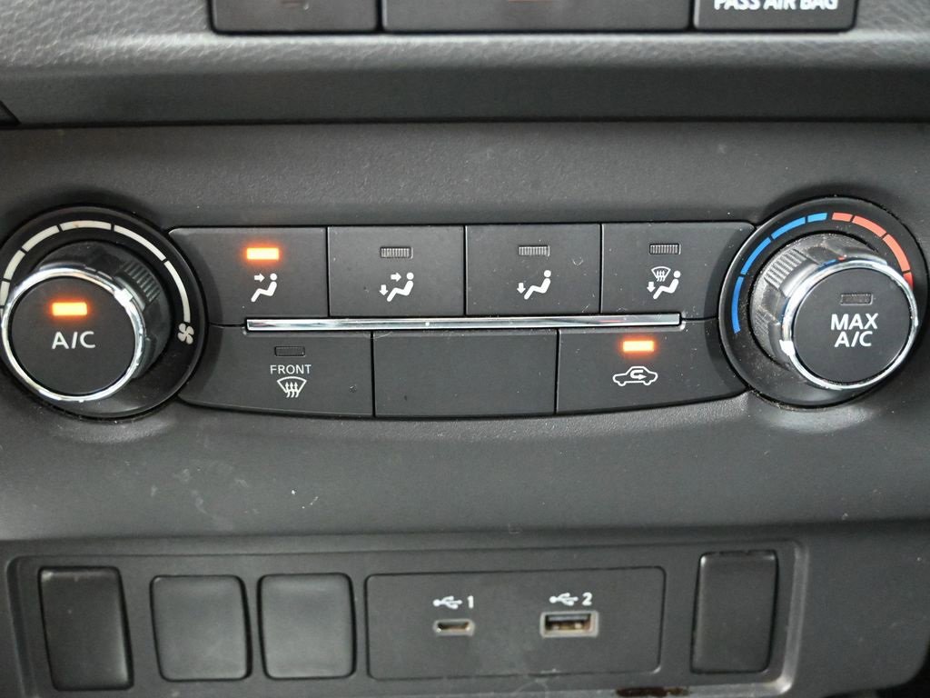 Used 2023 Nissan Frontier SV w/ Tow Package image 23