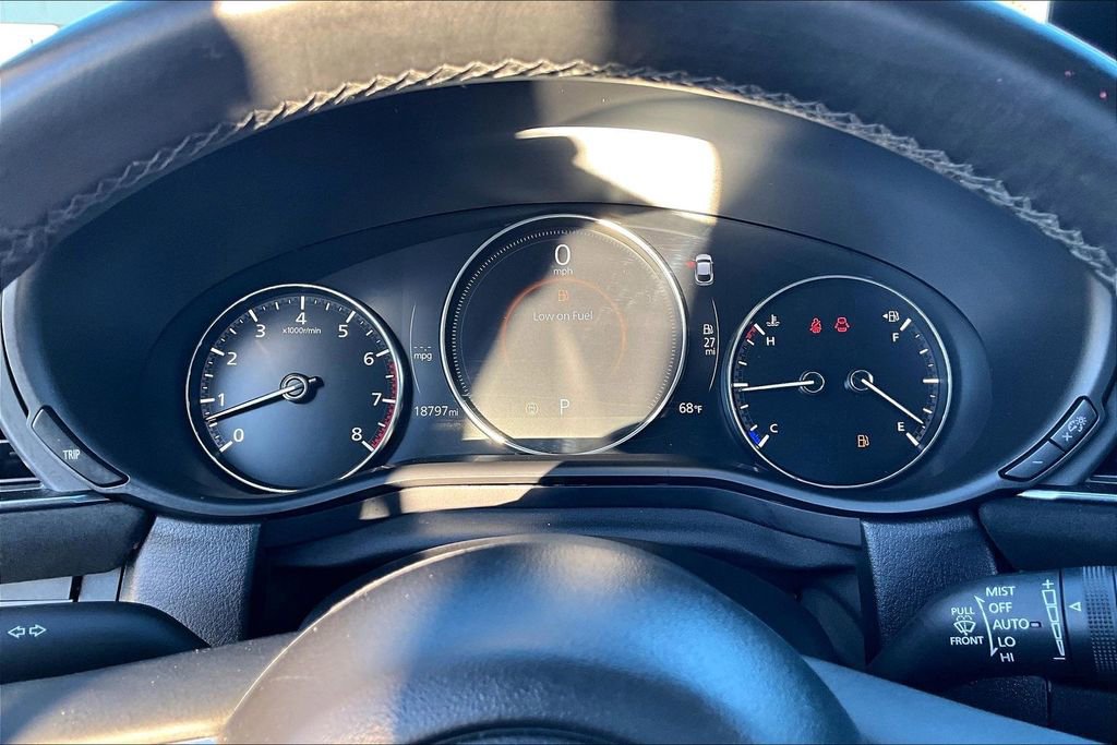 Used 2024 MAZDA CX-30 Carbon image 13