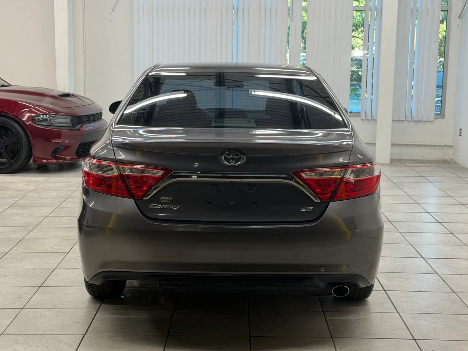 Used 2016 Toyota Camry SE FWD image 8