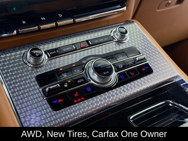 Used 2023 Lincoln Aviator Black Label w/ Dynamic Handling Package image 16