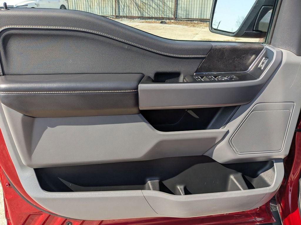 Used 2025 Ford F150 XLT w/ Equipment Group 301A Standard image 10