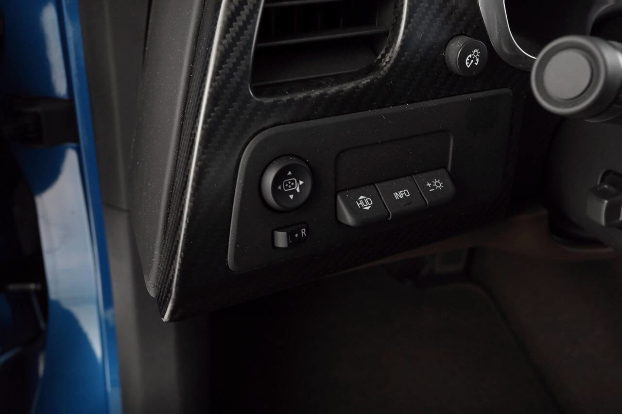 Used 2014 Chevrolet Corvette Stingray Coupe w/ 3LT Preferred Equipment Group image 31