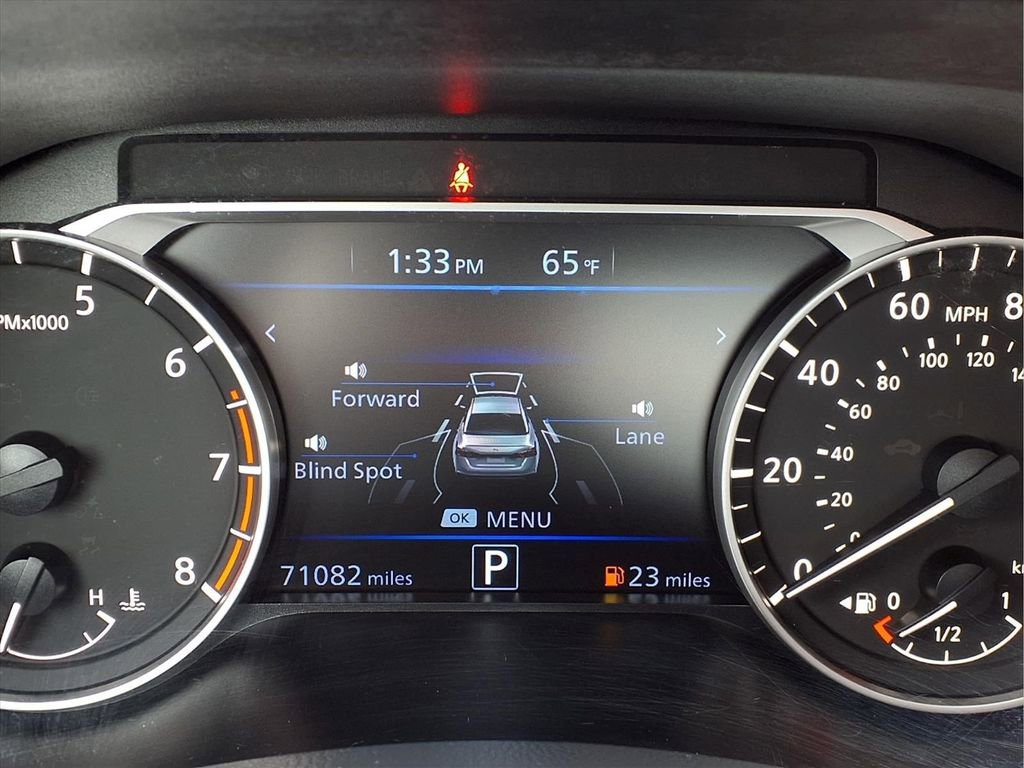 Used 2024 Nissan Altima 2.5 SV FWD image 18