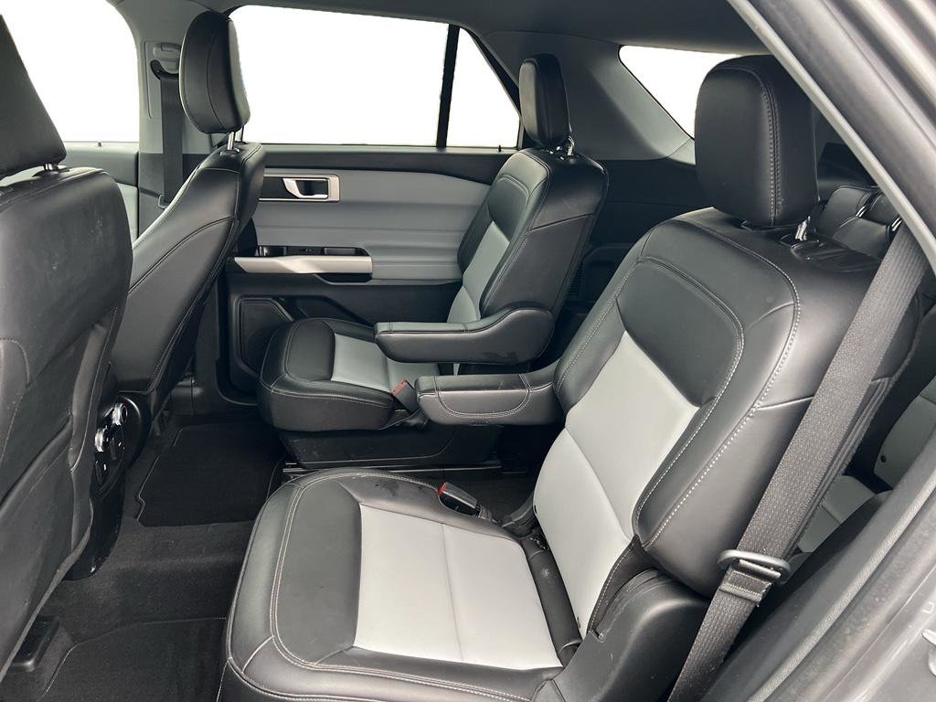 Used 2023 Ford Explorer XLT w/ Equipment Group 202A image 16