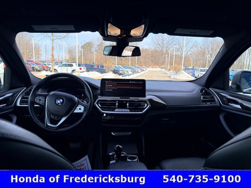 Used 2024 BMW X4 xDrive30i w/ Parking Assistance Package image 43