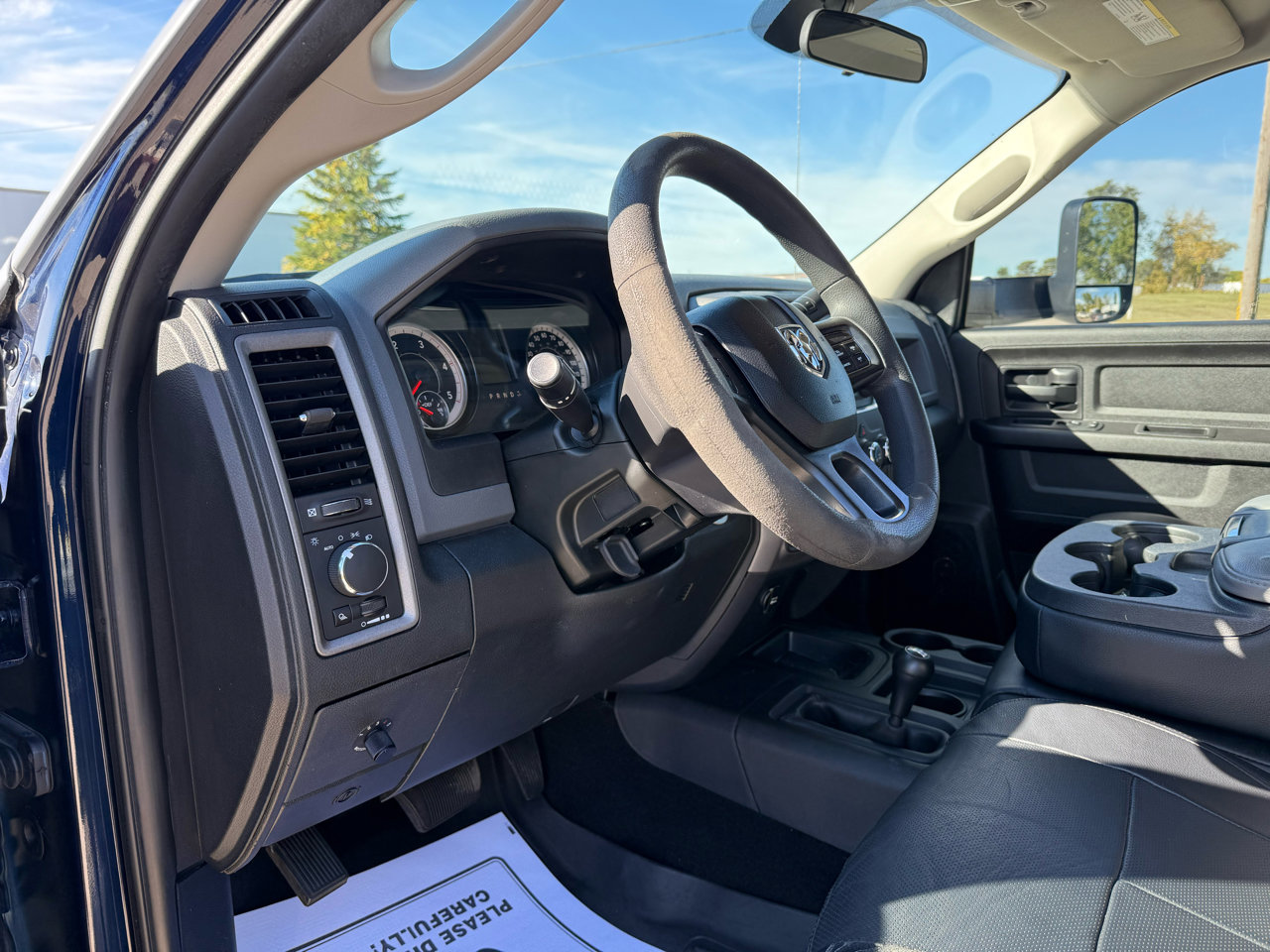 Used 2018 RAM 2500 Tradesman w/ Chrome Appearance Group image 13