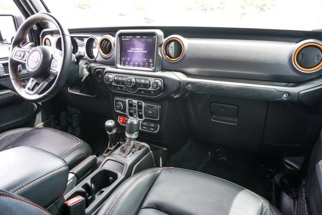Used 2022 Jeep Gladiator Mojave w/ LED Lighting Group AWD/4WD image 9