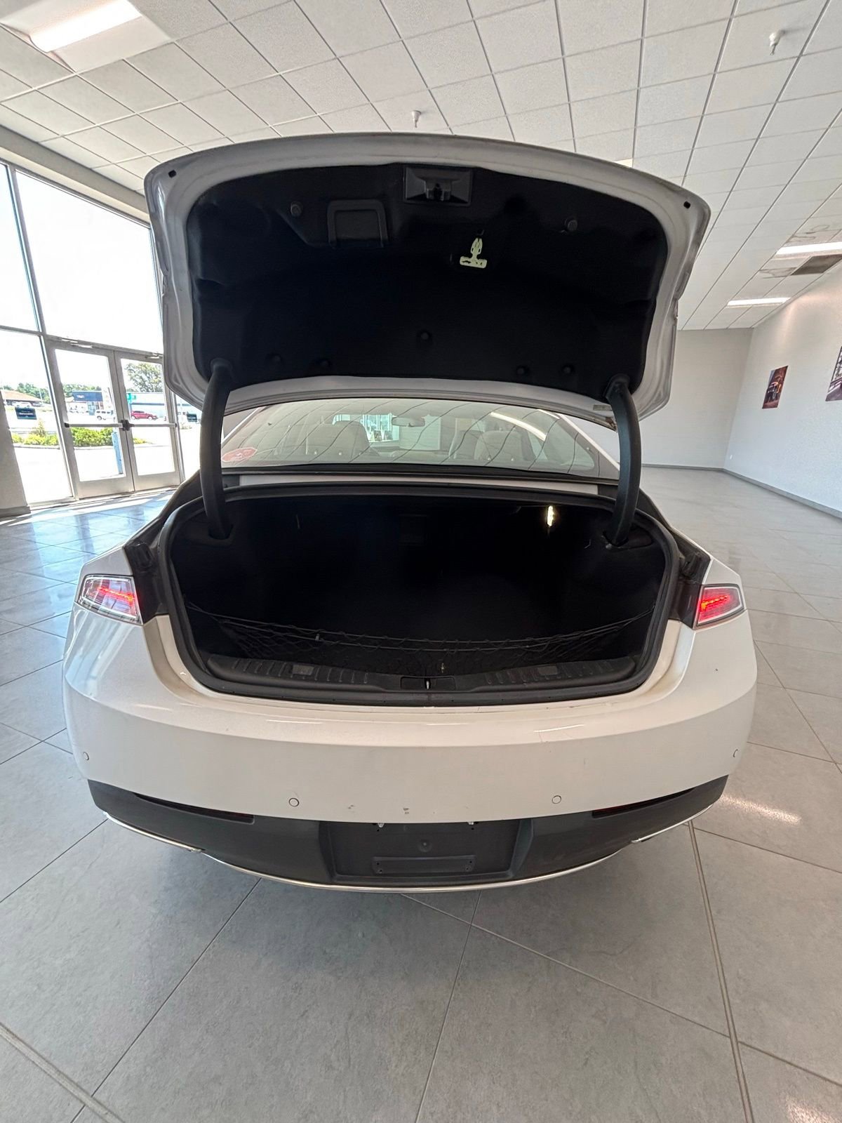 Used 2018 Lincoln MKZ Select w/ Magnetic Appearance Package image 8