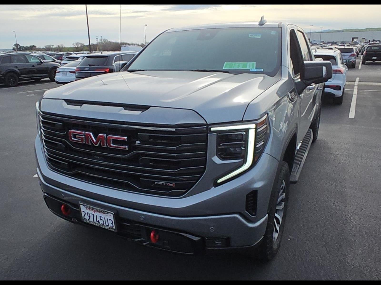 Used 2023 GMC Sierra 1500 AT4 w/ AT4 Premium Package AWD/4WD image 1