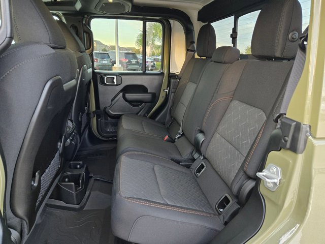 New 2026 Jeep Gladiator Mojave image 15