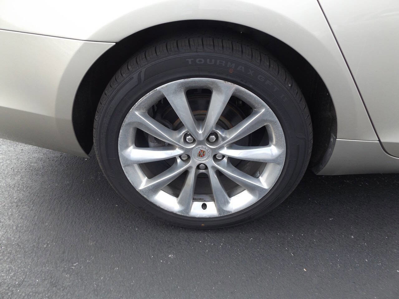 Used 2013 Cadillac XTS Luxury w/ Driver Awareness Package FWD image 33