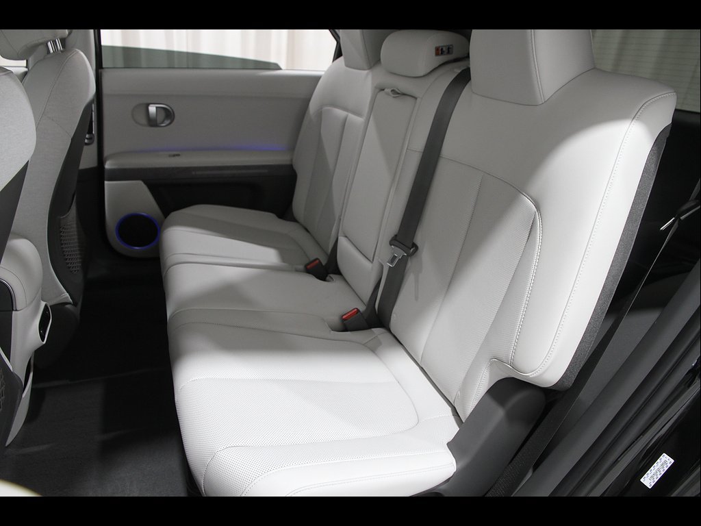 Certified 2023 Hyundai Ioniq 5 SEL AWD/4WD image 21