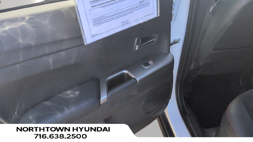 Used 2022 Mitsubishi Outlander Sport SE FWD image 32
