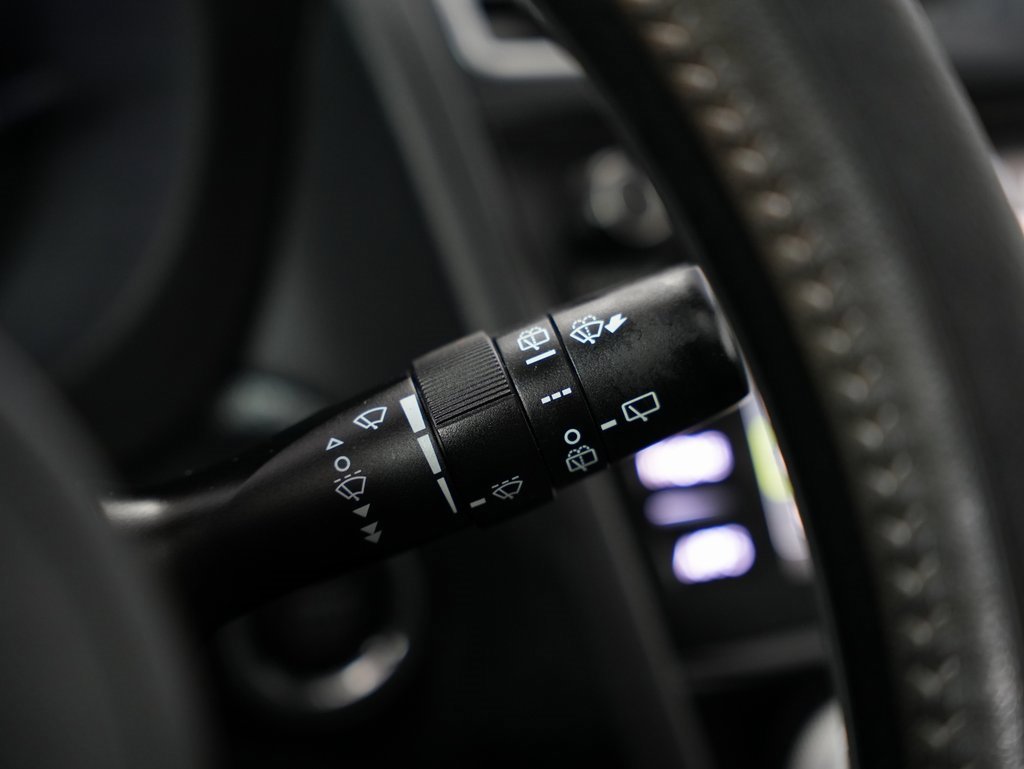 Used 2017 Subaru Forester 2.5i Touring w/ Protection Package #2 image 17