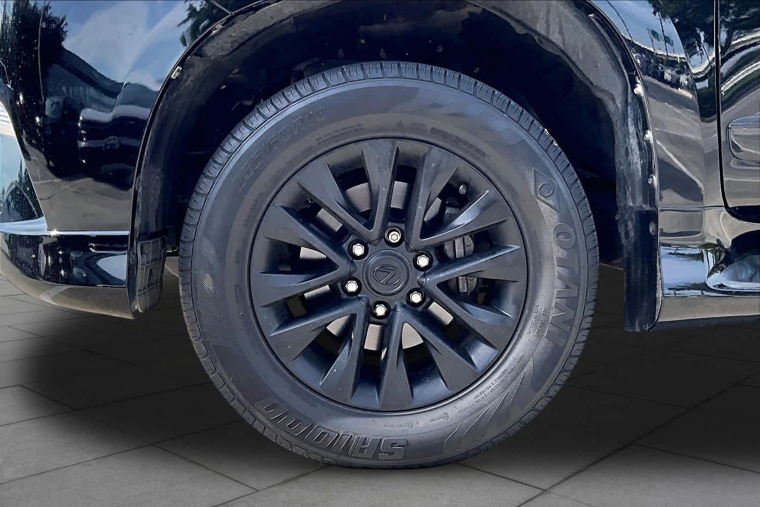 Used 2018 Lexus GX 460 Premium w/ Premium Package AWD/4WD image 10