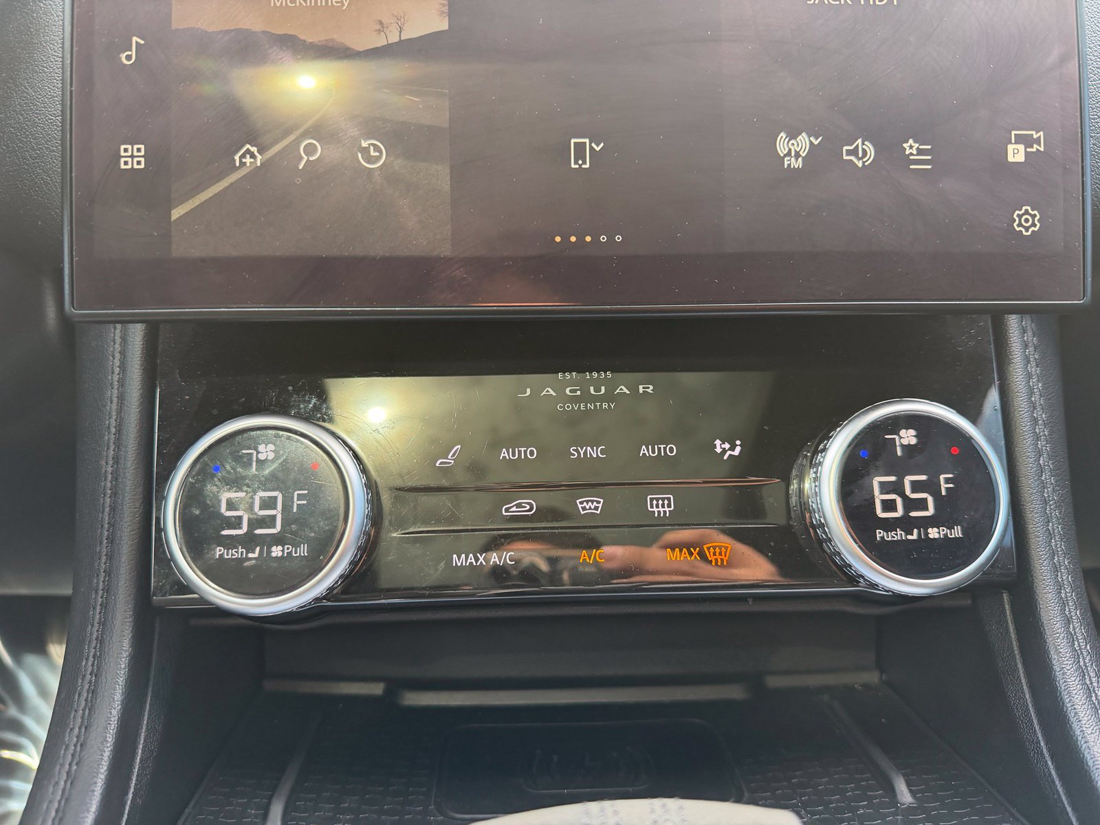 Used 2023 Jaguar F-PACE S AWD/4WD image 19