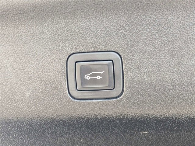 Used 2023 Chevrolet Tahoe RST w/ Luxury Package image 13