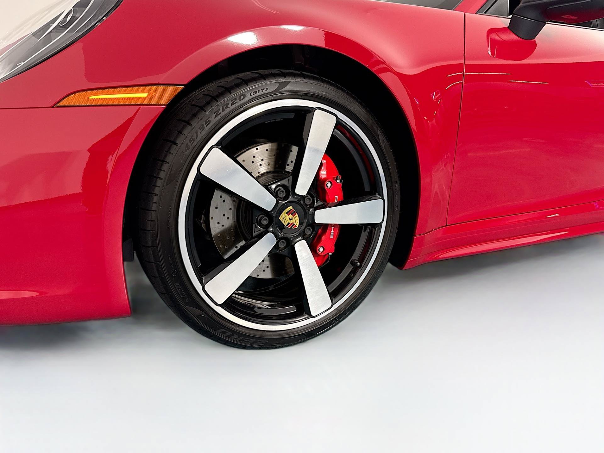 Used 2022 Porsche 911 Carrera S RWD image 35