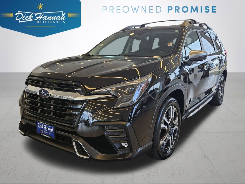 Used 2023 Subaru Ascent Touring image 1