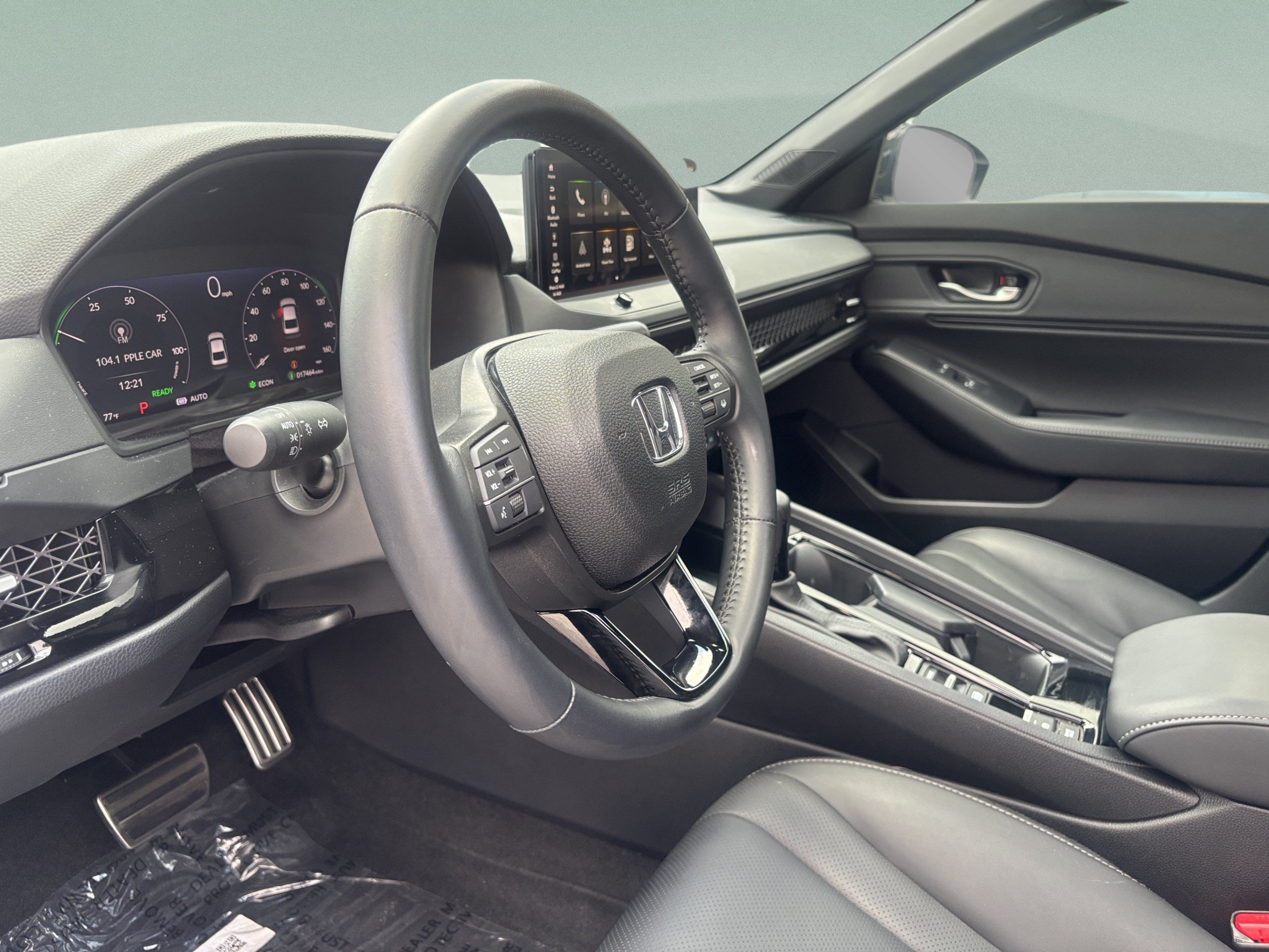 Used 2025 Honda Accord Sport image 18