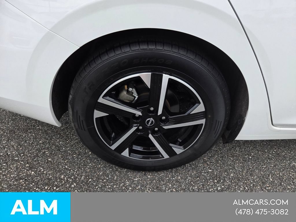 Used 2024 Nissan Sentra SV FWD image 15
